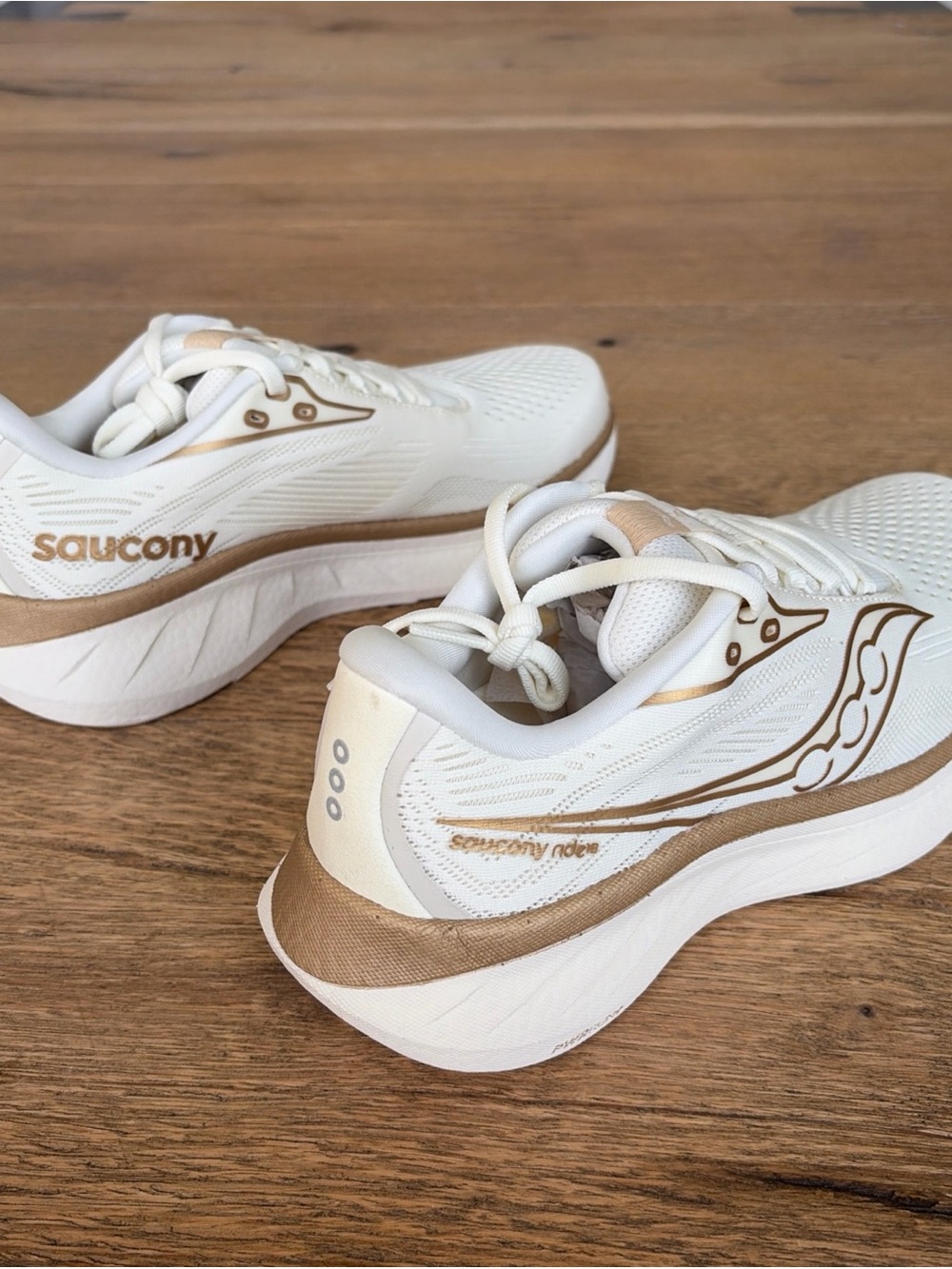 Sizes 7.5 & 10 Women Saucony Ride 18 Running Shoes, Vanilla S11000-104 - Picture 6 of 10